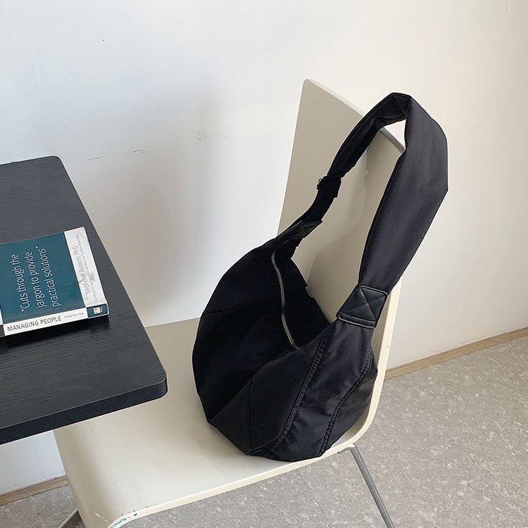 Damen Puffer Schultertasche – Leicht, Wasserabweisend & Geräumig