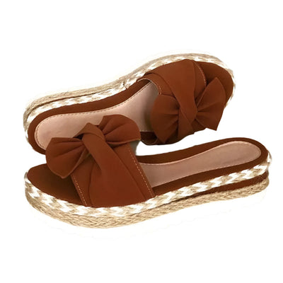 Samantha - Lässige Keilsandalen mit Schleifen