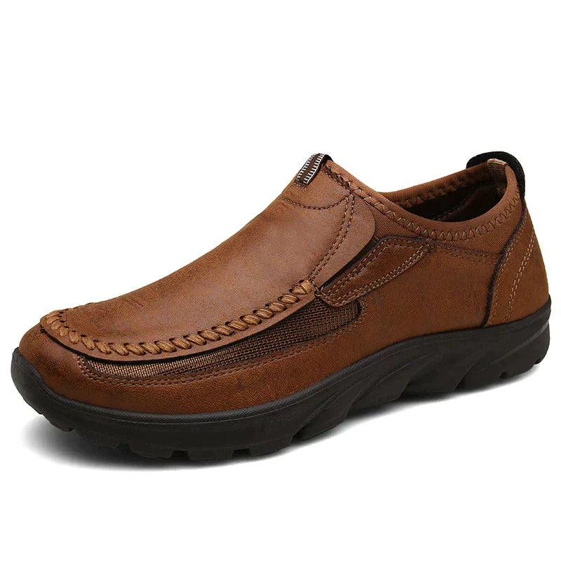 Herren Slip-On Schuhe aus veganem Leder mit Stichdetails