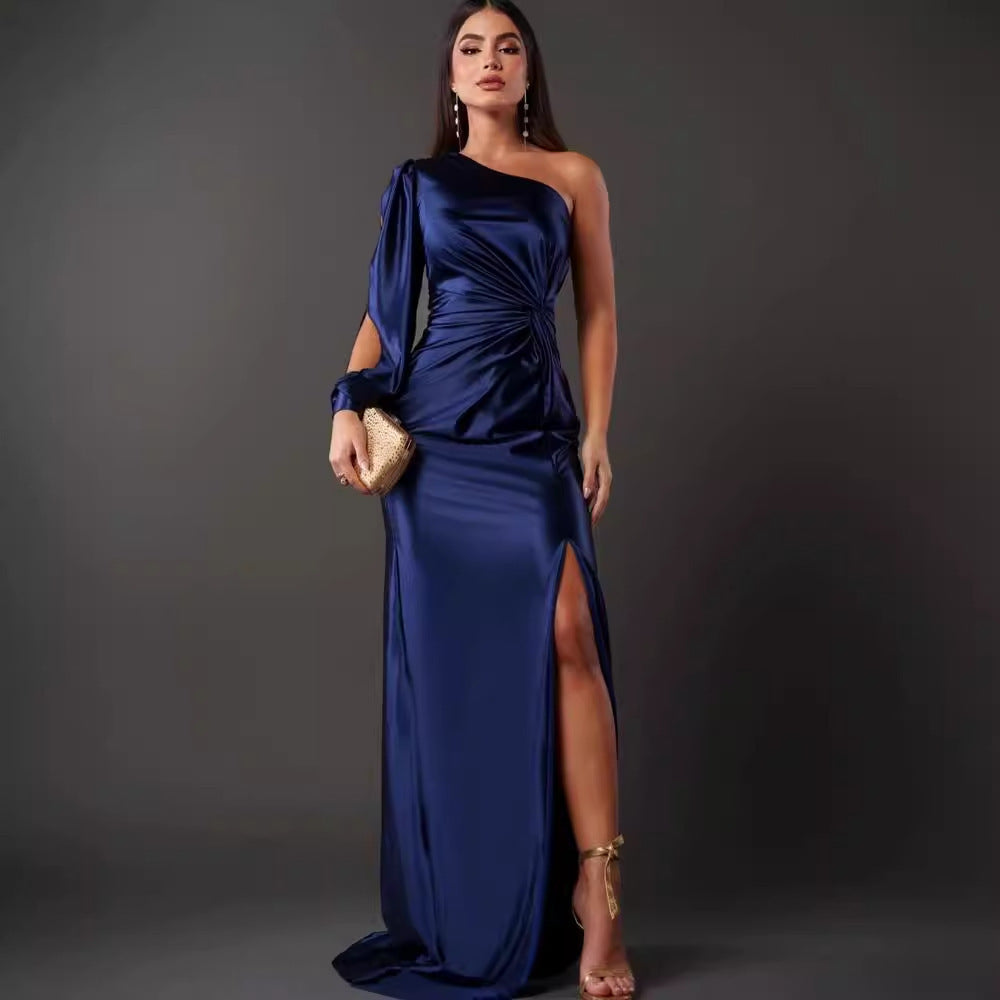Mandy – Schulterfreies Abendkleid mit Schlitz