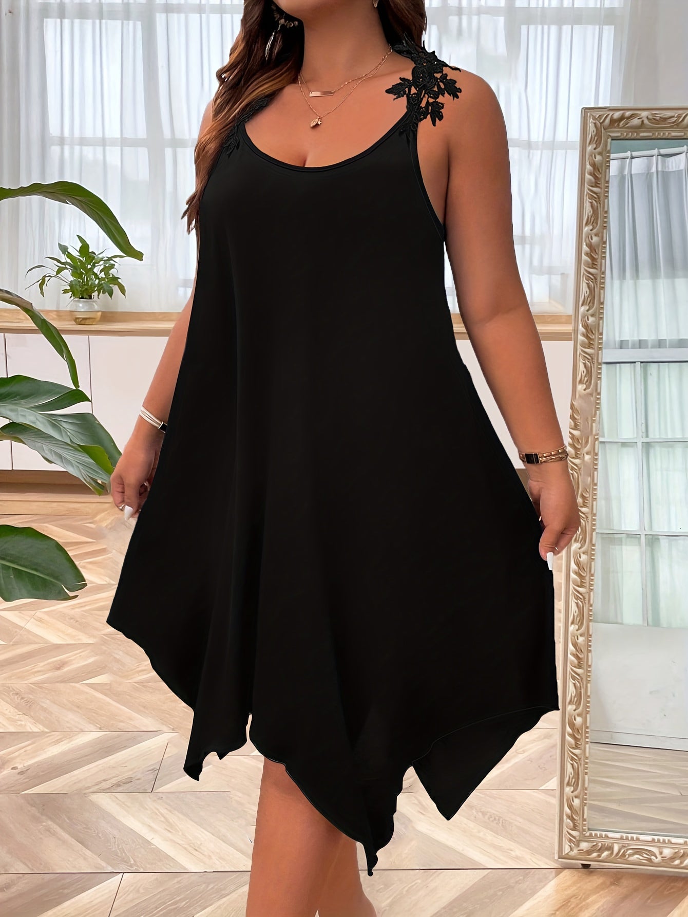 Elegantes Ärmelloses Kleid – Leicht, Bequem & Luftig mit Asymmetrischem Saum