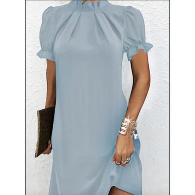 Fiona – Sommerliches Figurbetontes Strickkleid mit Rollkragen