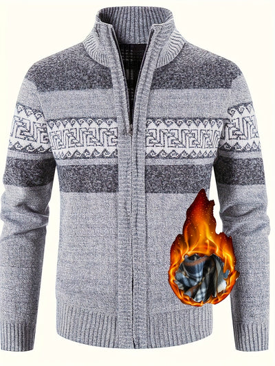 Strickpullover mit Fleecefutter und Ethnischem Wellenmuster