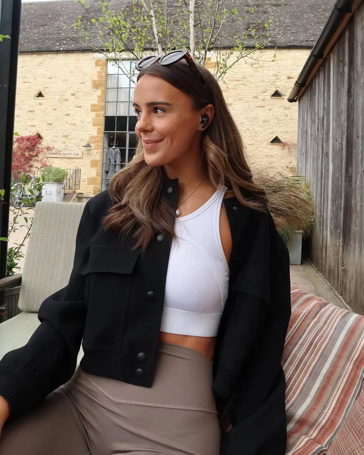 Damen Bomberjacke in Blouson-Optik mit Taschendetail