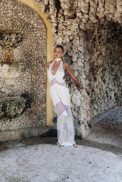 Damen Maxikleid mit Halfterkragen und Spitzendetails