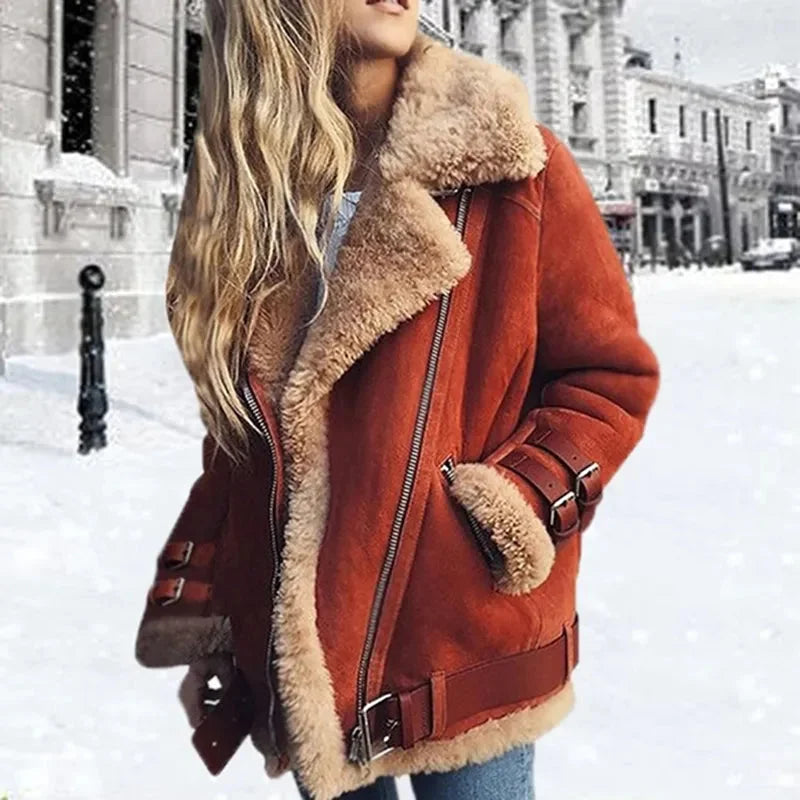 Damen Winterjacke mit Teddyfell und Schnallen