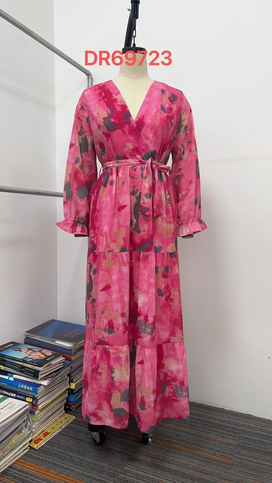 Jenny – Elegantes Chiffon-Kleid mit Kordelzug und Patchwork