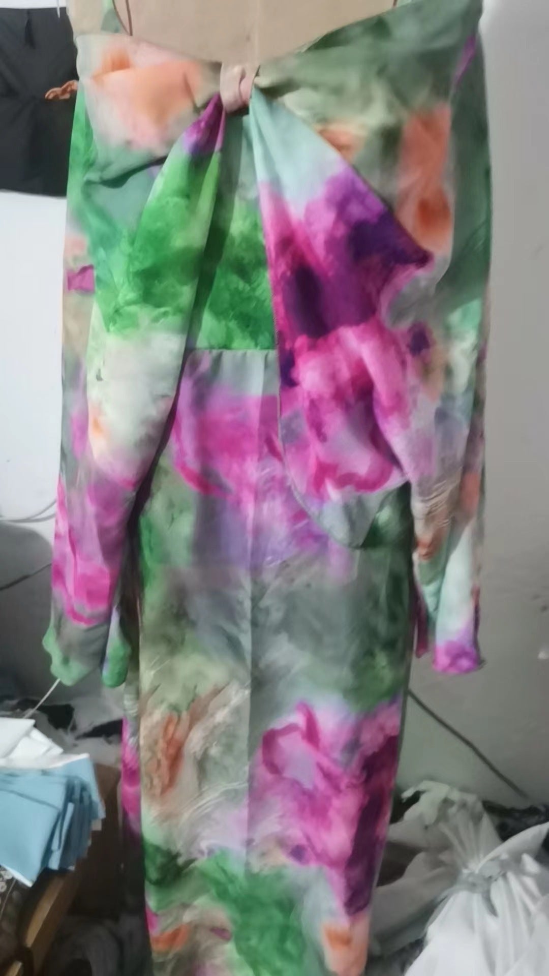 Anna – Elegantes Strandkleid mit Blumenmuster