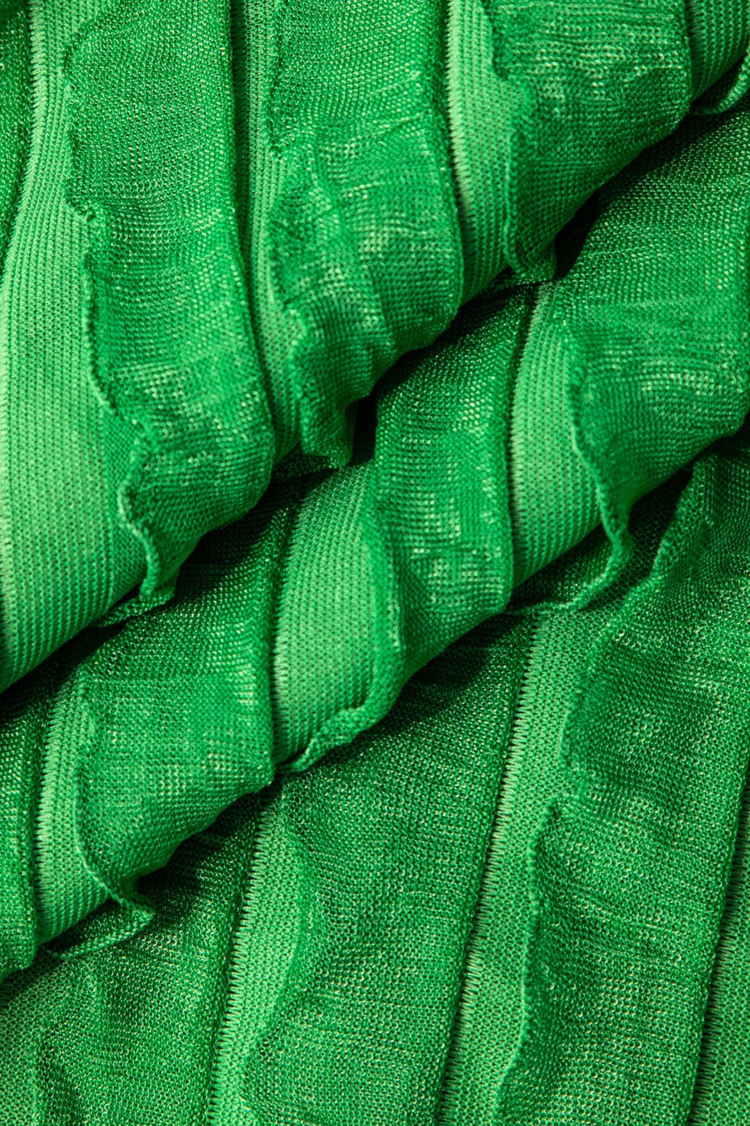 Zara | Asymmetrisches Fransen-Minikleid mit Neckholder – Verführerischer Boho-Chic für besondere Anlässe