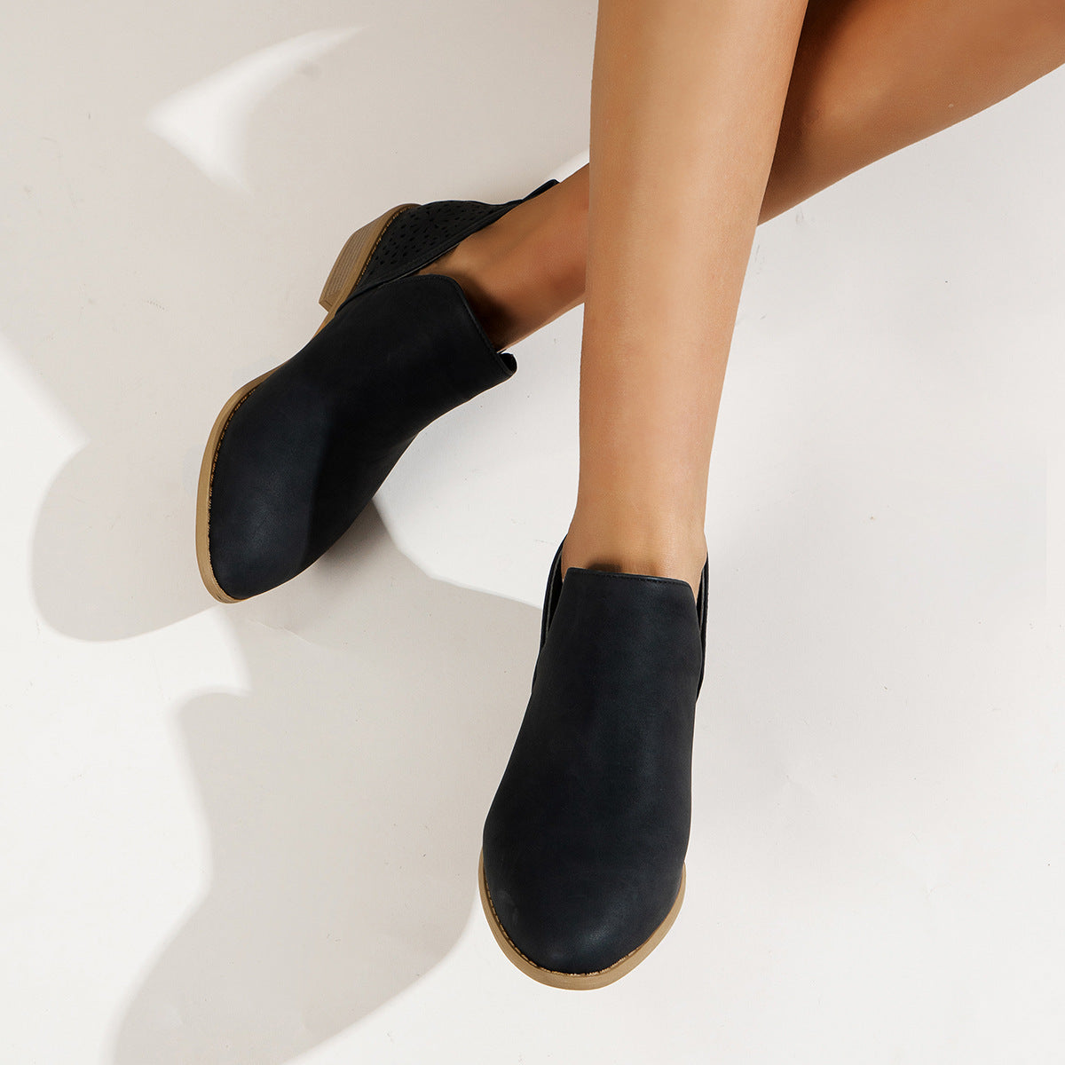 Luisa - Bequeme und orthopädische Schuhe aus veganem Leder