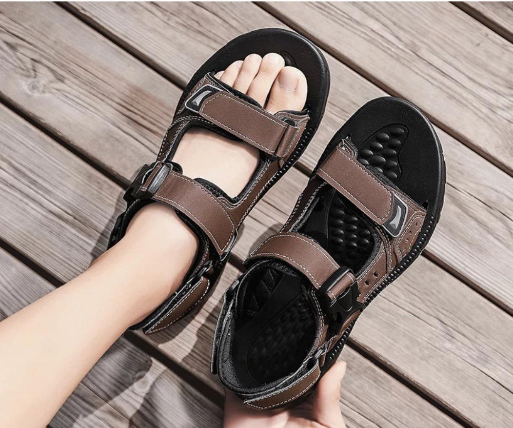 Offene Sandalen für Herren
