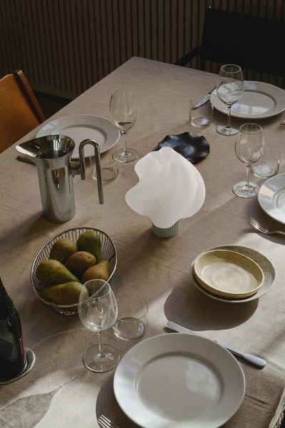 GreenGlow – Matcha-inspirierte weiche tragbare Lampe