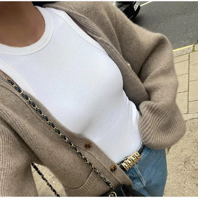 Elma | Klassische gestrickte Damenstrickjacke