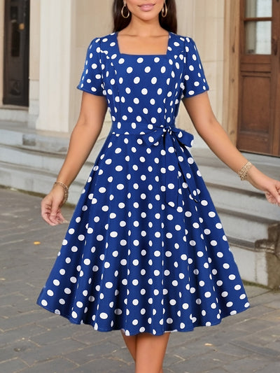 Elegantes Polka-Dot-Sommerkleid – Karree-Ausschnitt, Kurzarm, Figurschmeichelnd