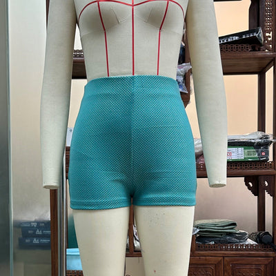 Helen – Glänzende Heiße Shorts für Damen