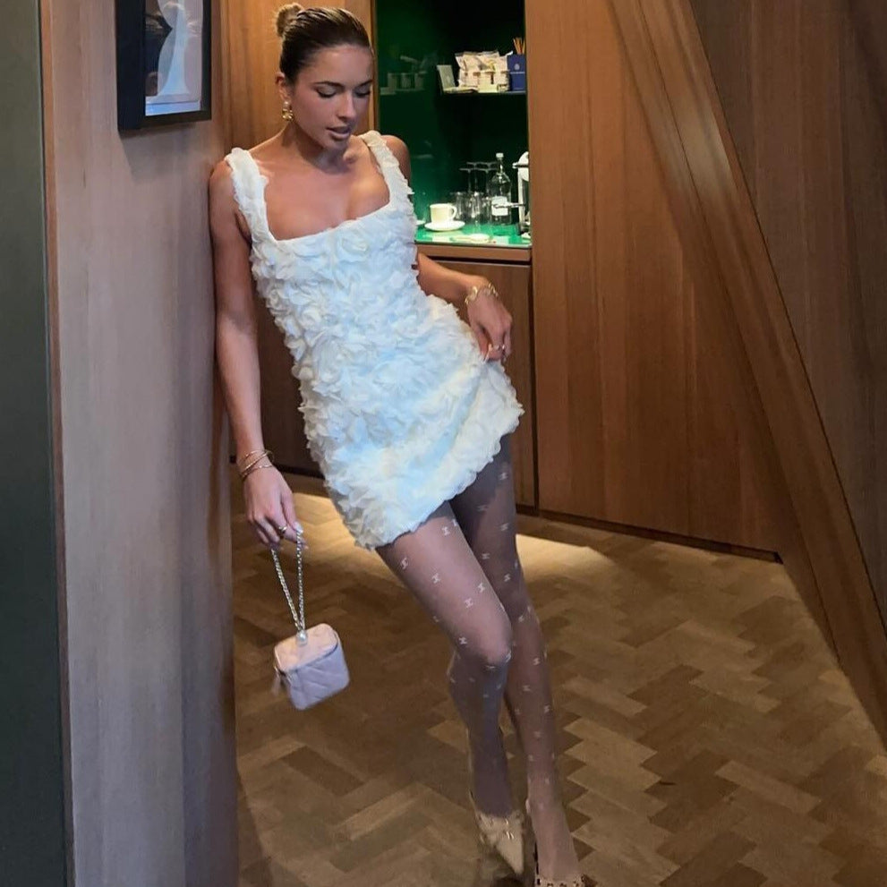 Lucy – Dreidimensionales Blumen-Trägerkleid