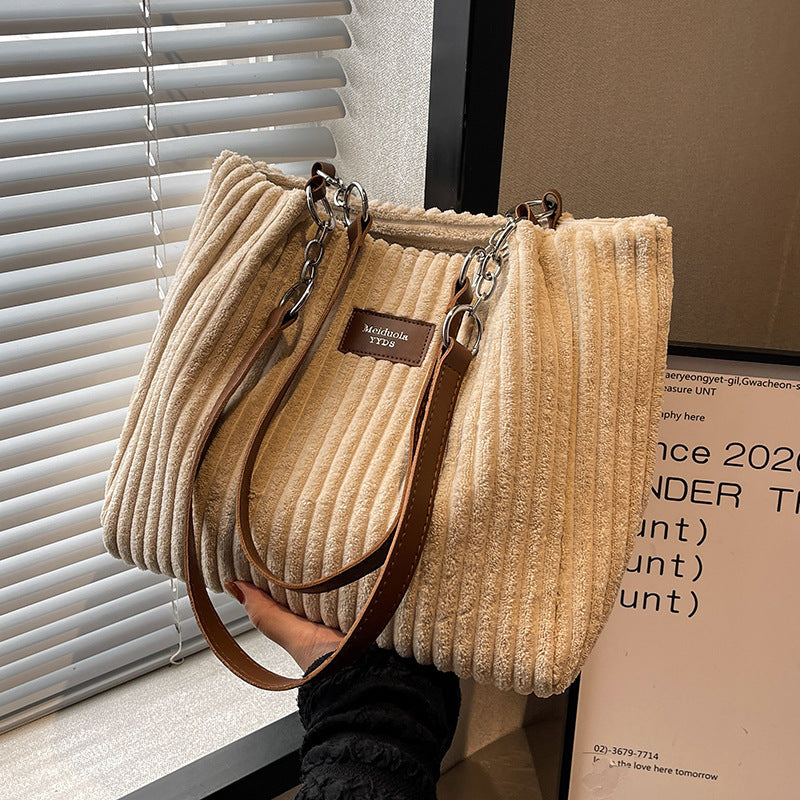 Laura – Große Kapazität Schultertasche aus Cord für Damen