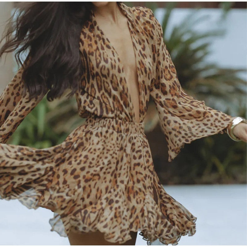 Marie – Elegantes Leopardenmuster Kleid mit Rüschen