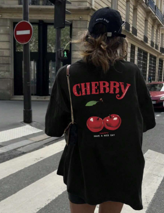 Elena - T-Shirt mit Kirschendruck