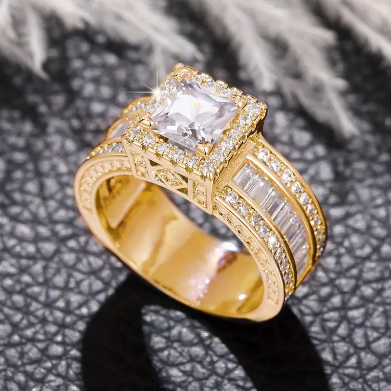 Goldglänzender Vintage Ring