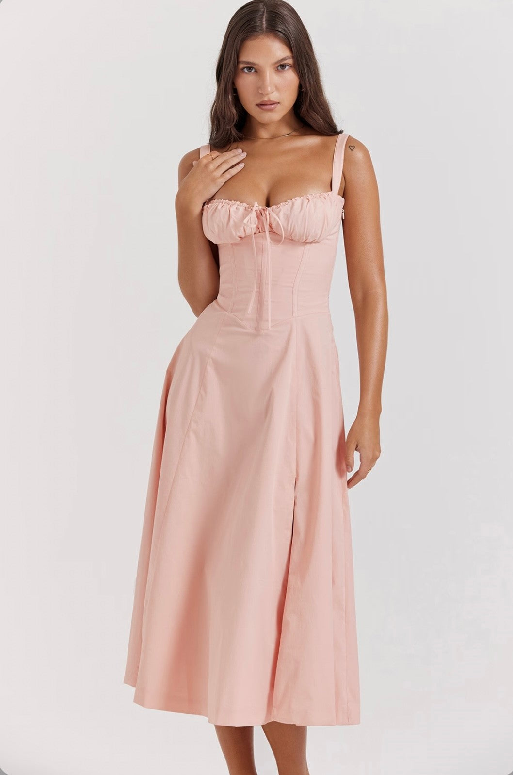 Elegantes Damen Sommerkleid – A-Linie, Midi, Schlitz