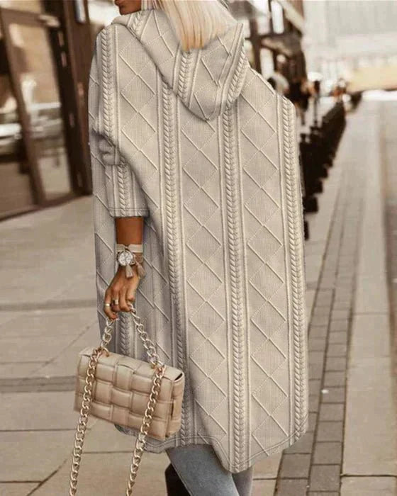 Cytheria – Langärmelige Strickjacke Mit Kapuze Und Zopfmuster