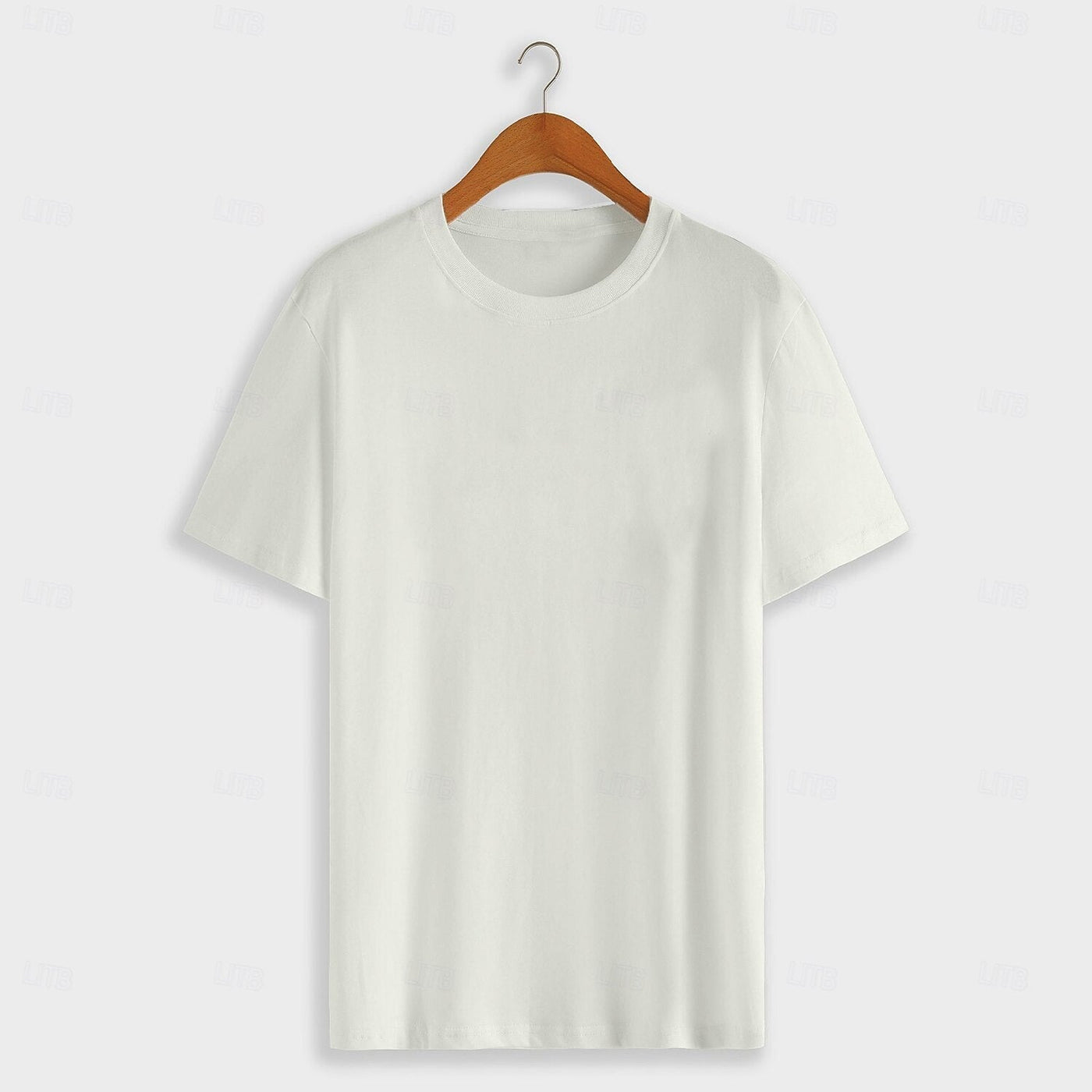 Minimalistisches einfarbiges T-Shirt
