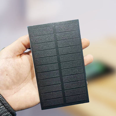 SonnenHahn™ Versorgt Mehrere Geräte