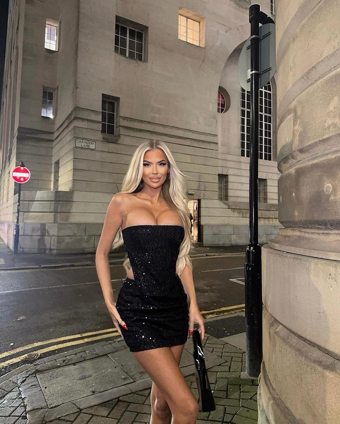 Camila | Pailletten-Zweiteiler – Glamour trifft auf modernen Chic